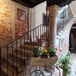 Apartment Ca Barbaro With Altana-appartamenti Storici-, Venice
